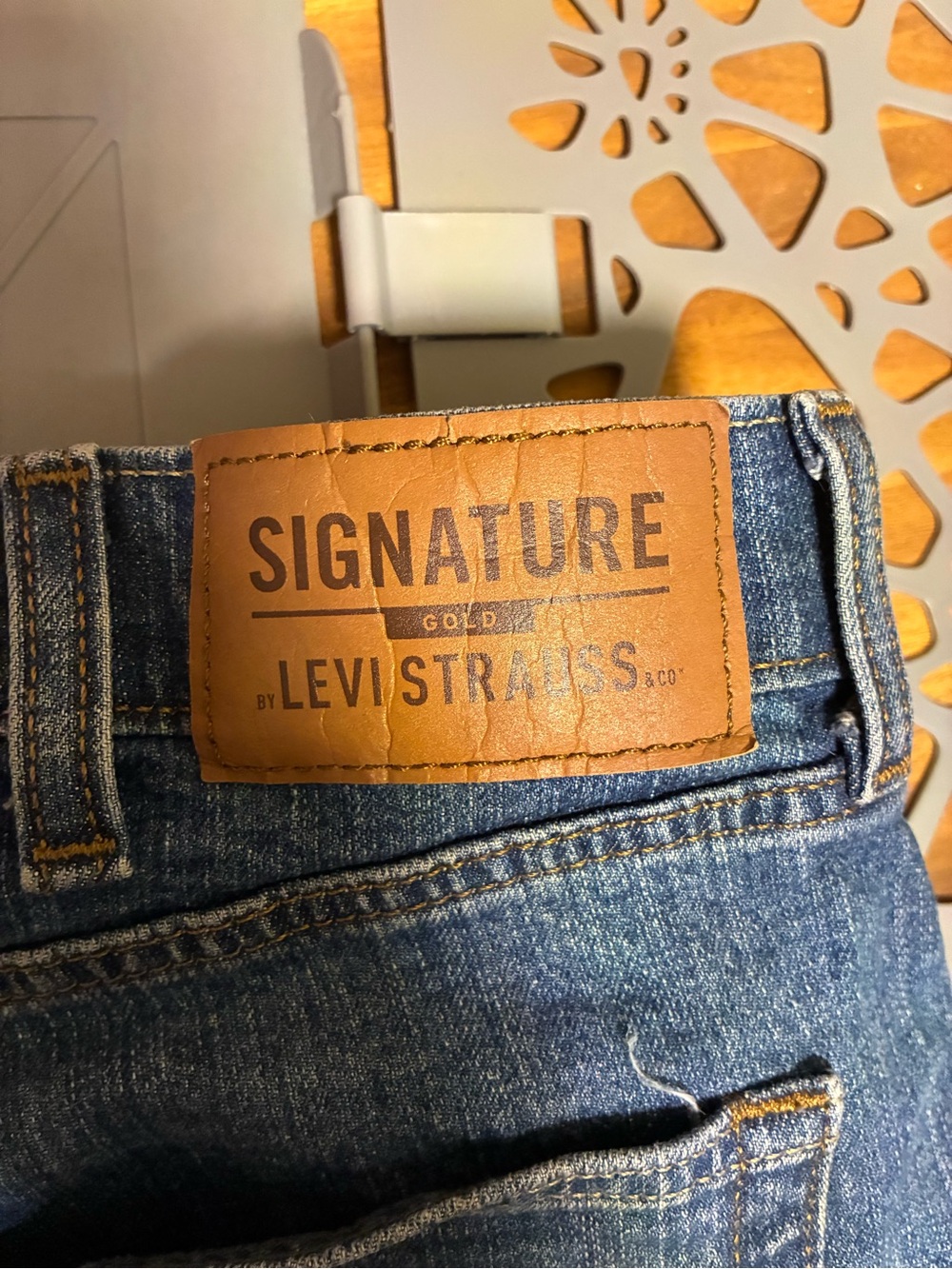 Levi's Men's Signature Jeans 40x32 Comfort Flex Relaxed Fit Blue Denim Pants EUC